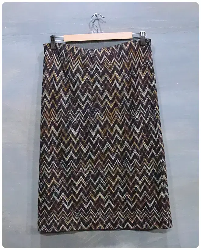 [46] 90s Missoni wool knit banded midi skirt