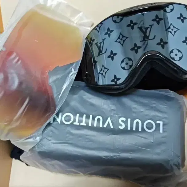 Louis Vuitton 루이비통 스키 고글