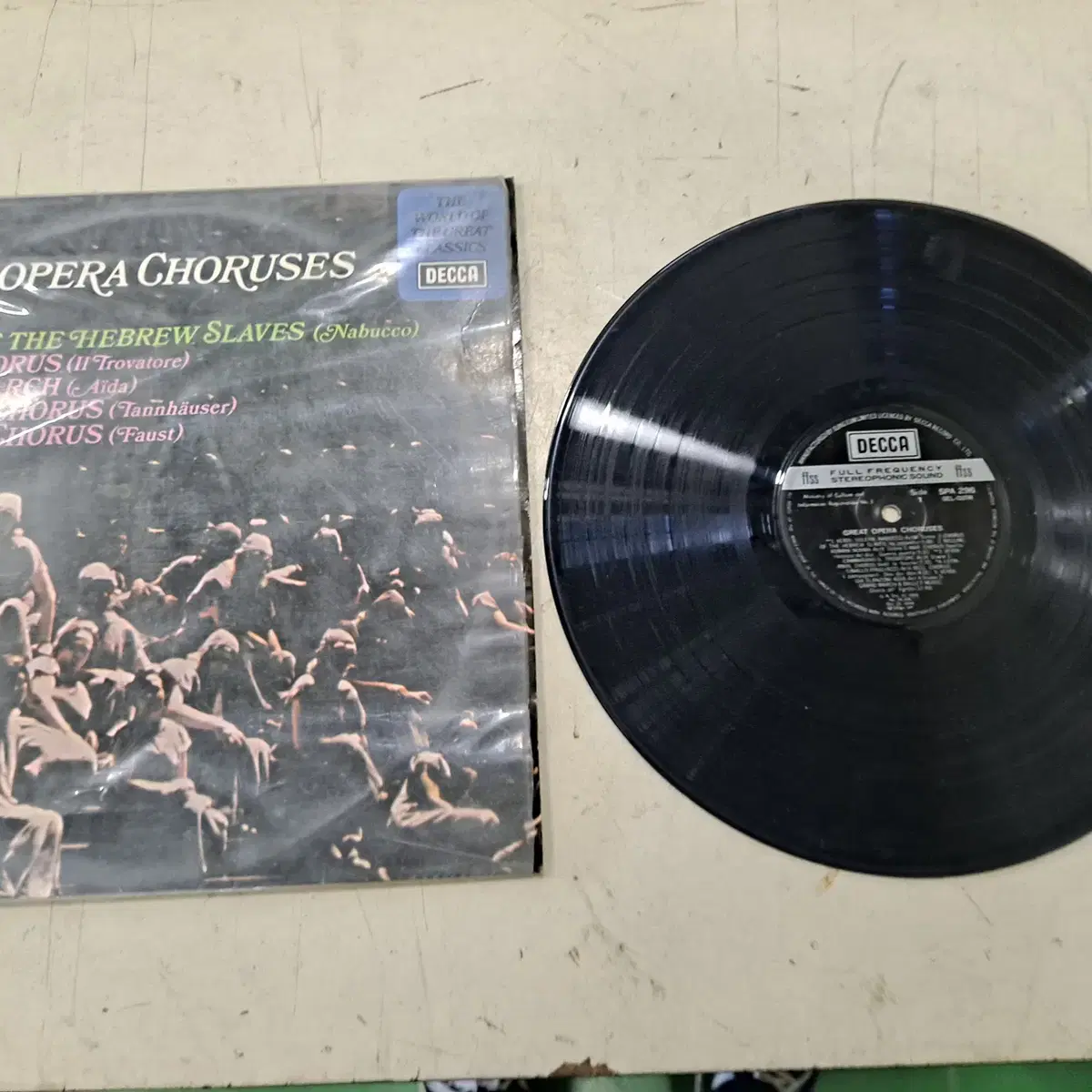 DECCA GREAT OPERA CHORUSES