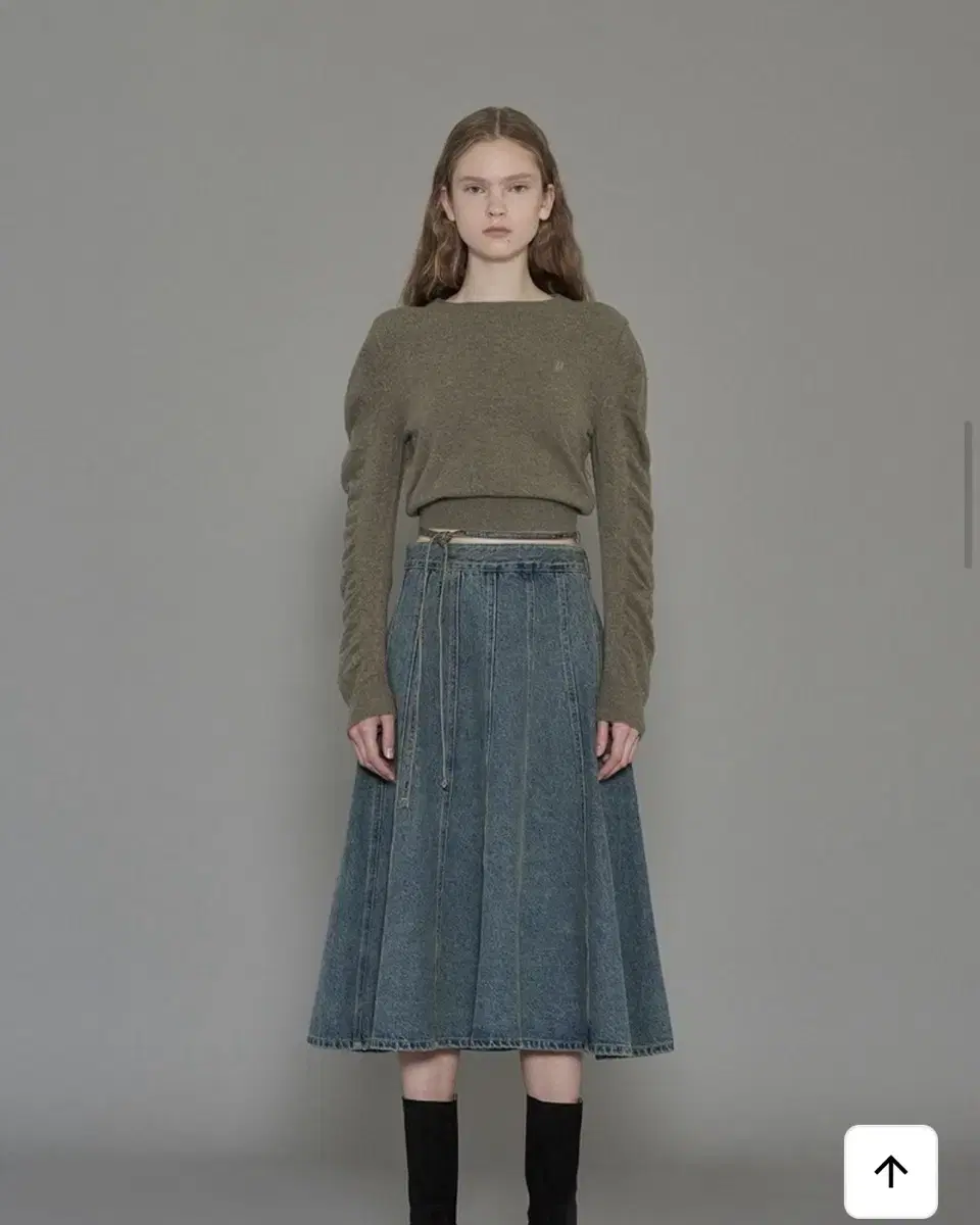 diagonal shirring volume sleeve knit top