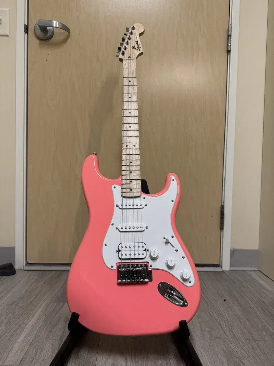 스콰이어 Squier 소닉 스트라토캐스터 HSS TCO 판매합니다