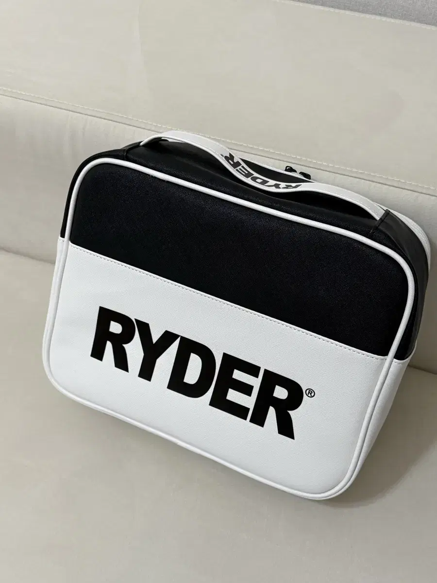 라이더(RYDER) 파우치백