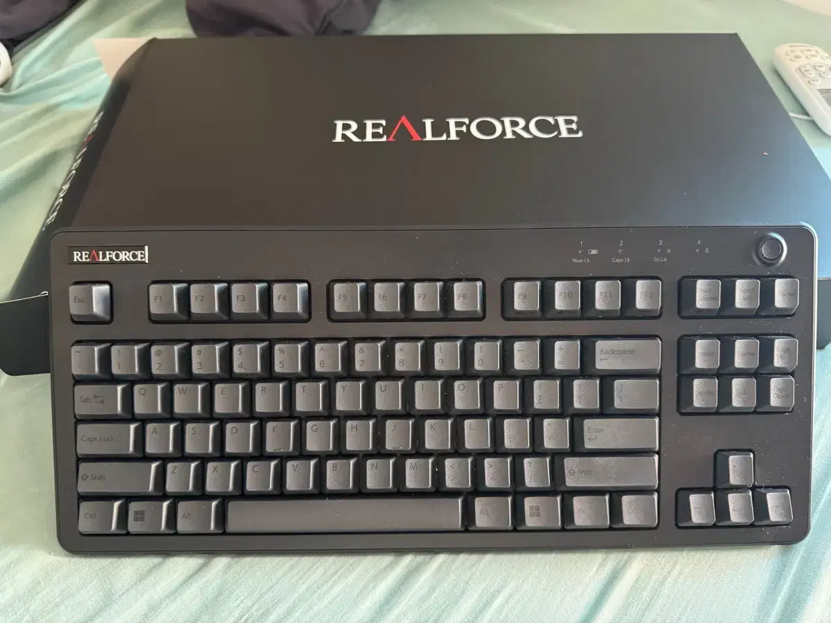 리얼포스(realforce) R3TL BT 저소음 균등 30g 블랙 영문