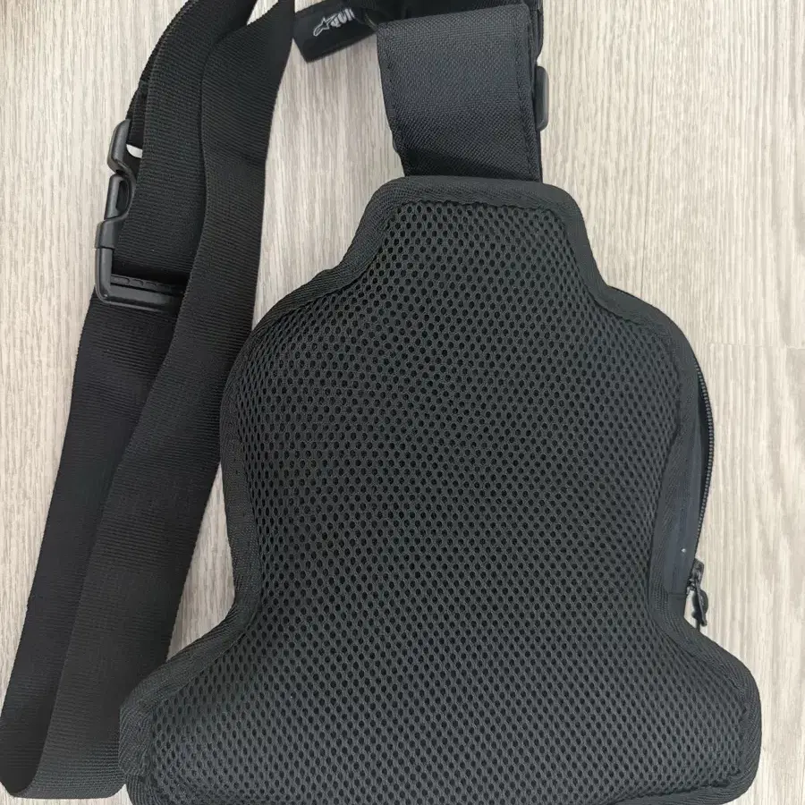 알파인스타 레그백 ACCESS THIGH BAG B/R/W 블랙 레그백