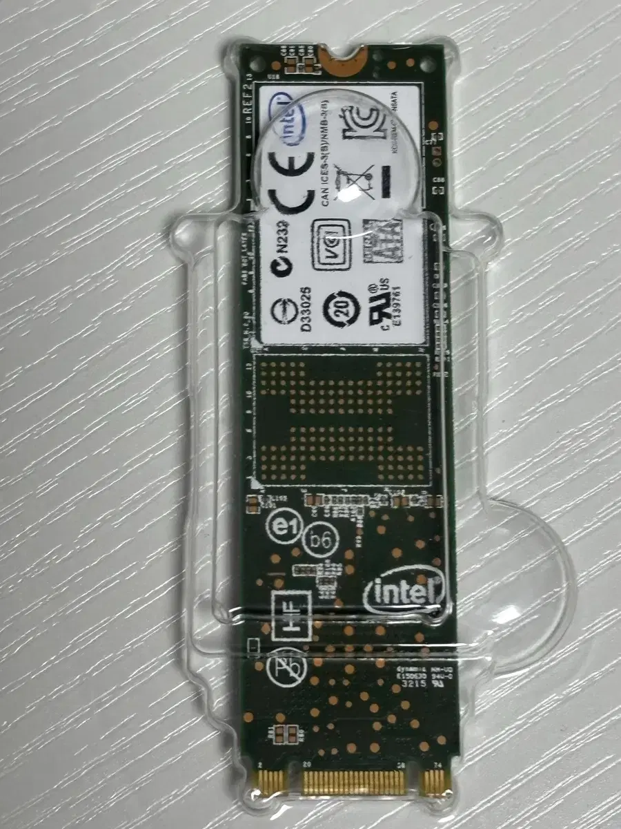 Intel 인텔 SSD sata m.2 2280 180gb 판매합니다.