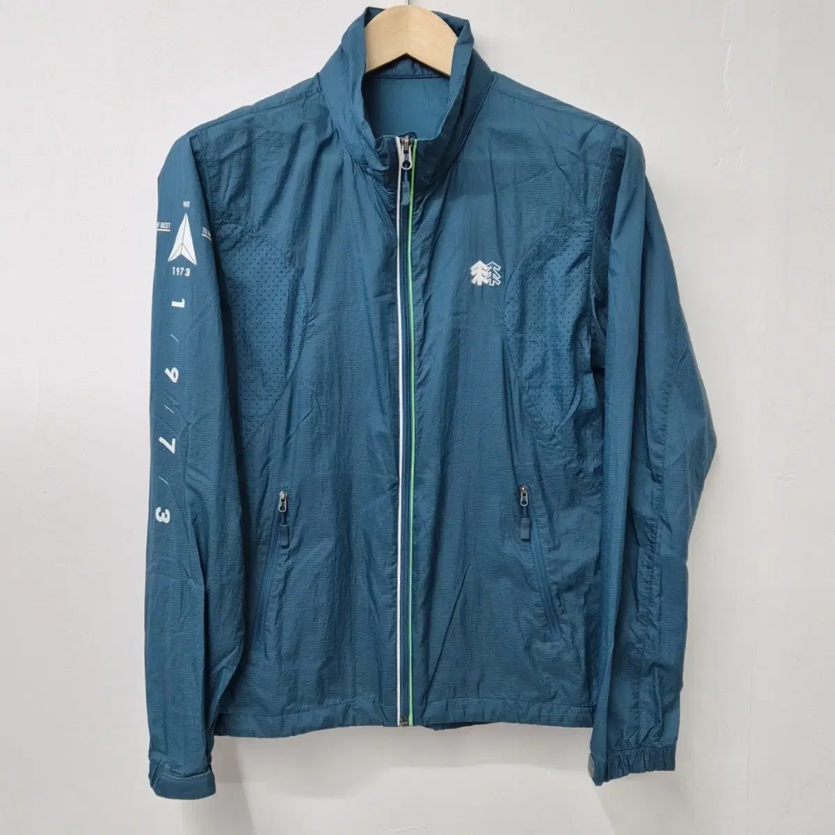 (A-62) KOLON SPORT 코오롱 스포츠 바람막이