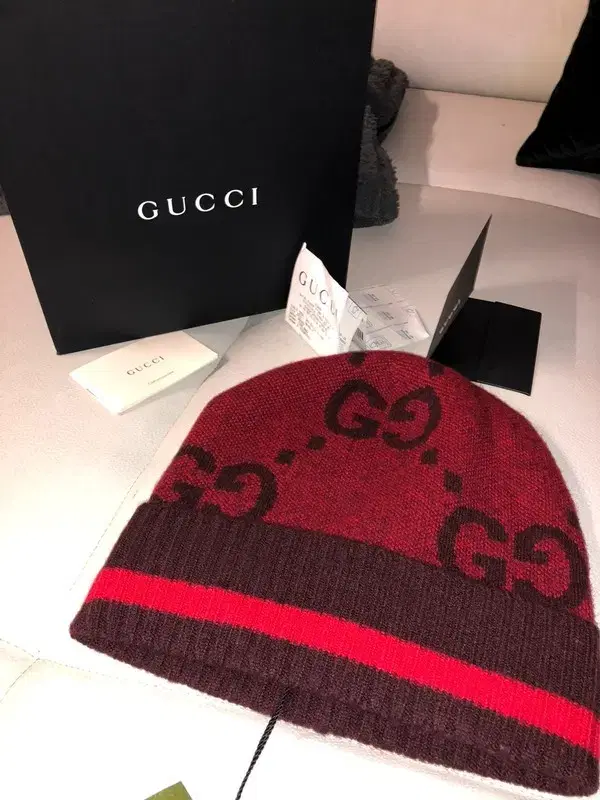 구찌  Gucci 니트 모자