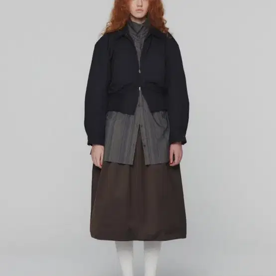 아모멘토 NYLON SHIRRING FLARE SKIRT