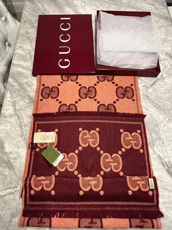 구찌 Gucci   스카프