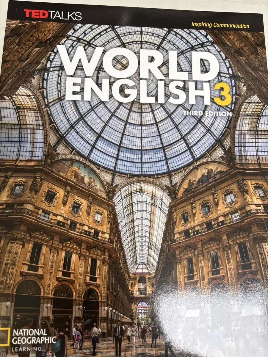 World English 3 National Geographic 책