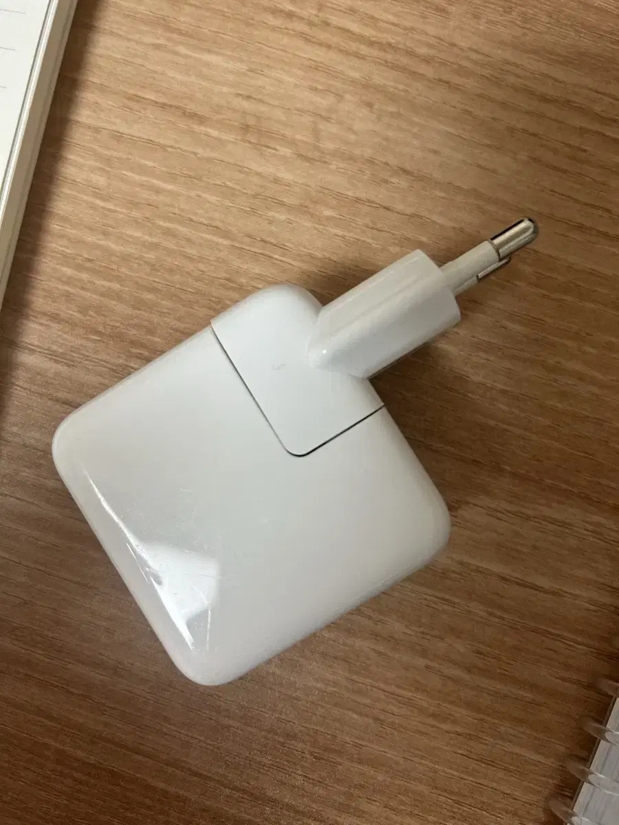 애플 USB-C 35W 충전기 판매합니다