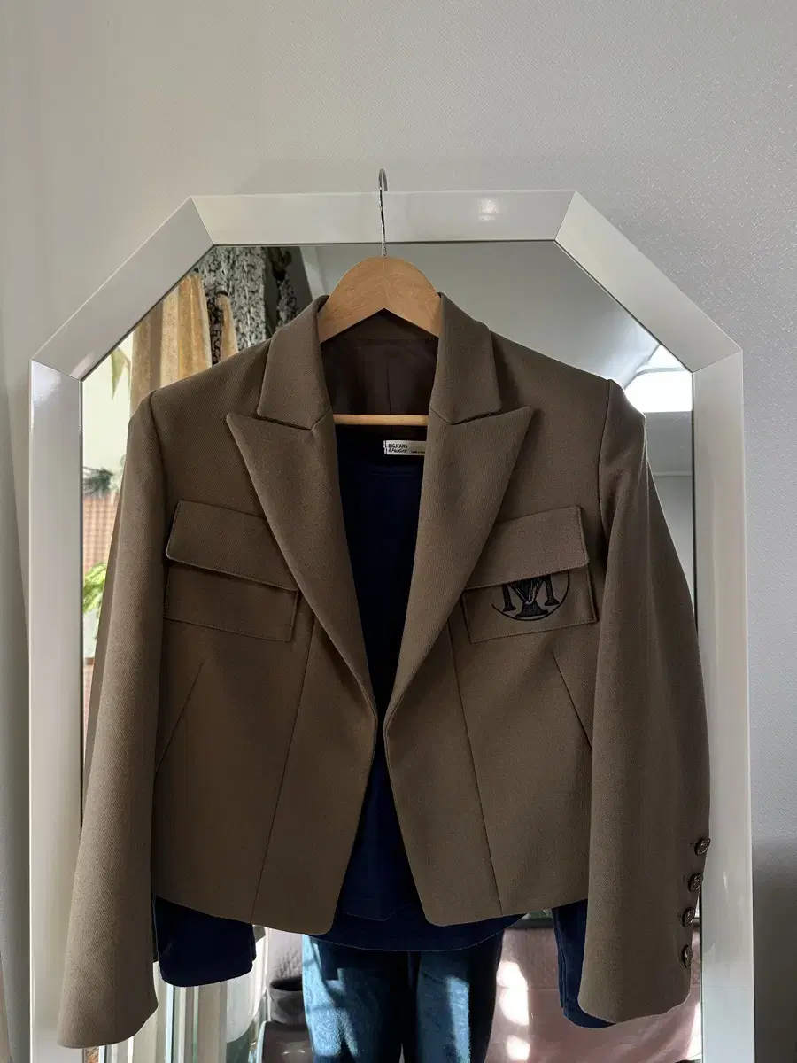 Khaki brown cropped jacket set