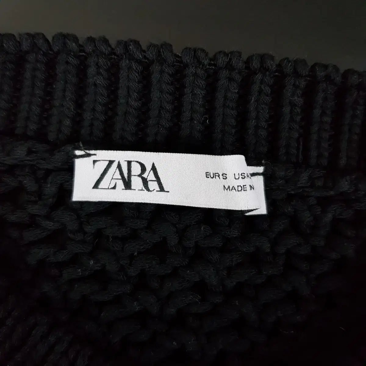 ZARA 블랙 네트 니트  S사이즈