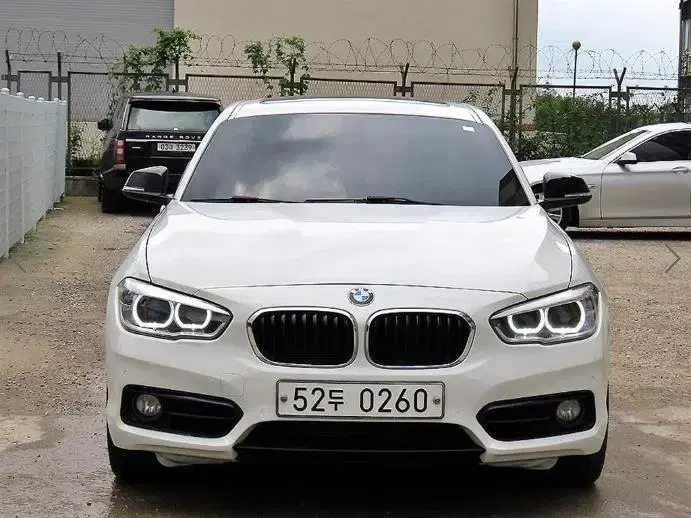 @16년식 BMW 1시리즈(2세대) 5도어 118d 스