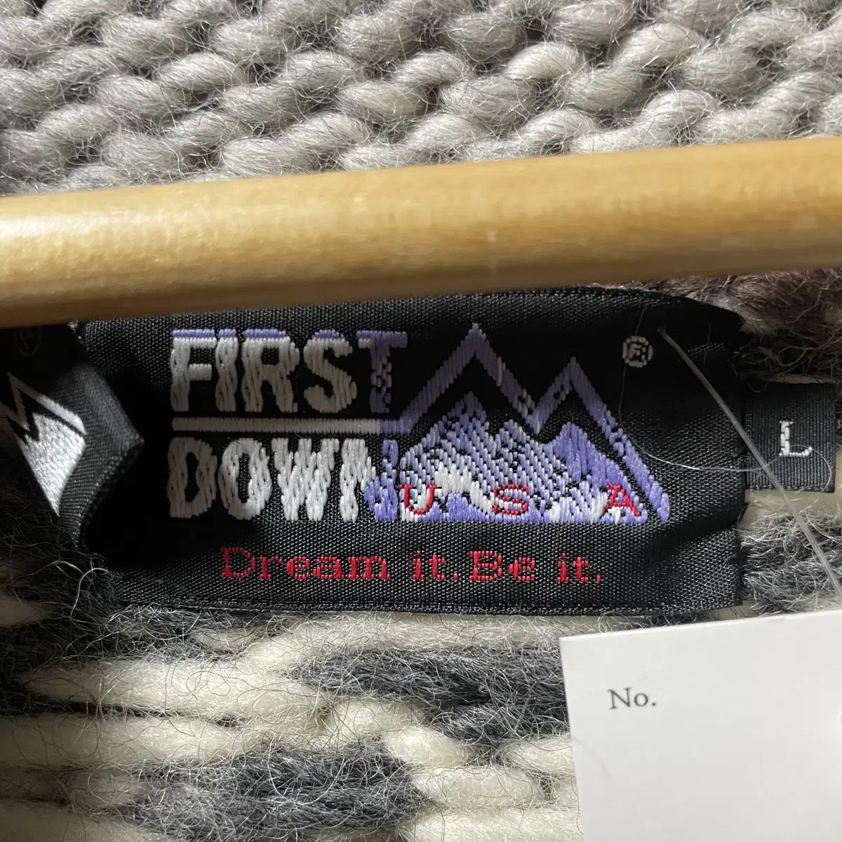 FIRST DOWN 퍼스트 다운 퓨어 울 코위찬