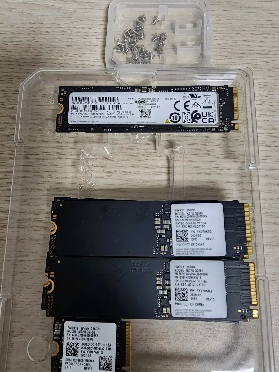 삼성 PM9a1, 991 SSD 256GB 외.. /원10, 문서