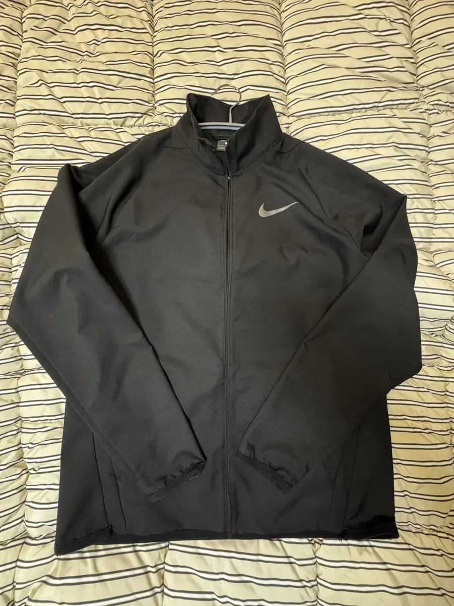 Nike DryFit Team Woven Jacket L (Black)