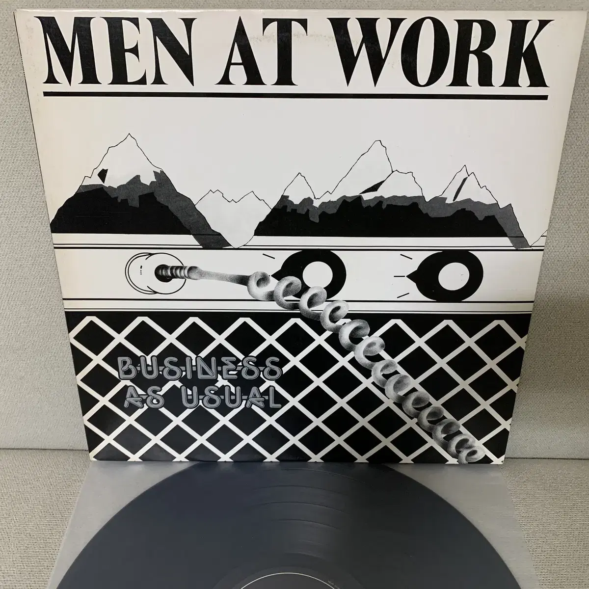 [ROCK] Men At Work - Business As Usual