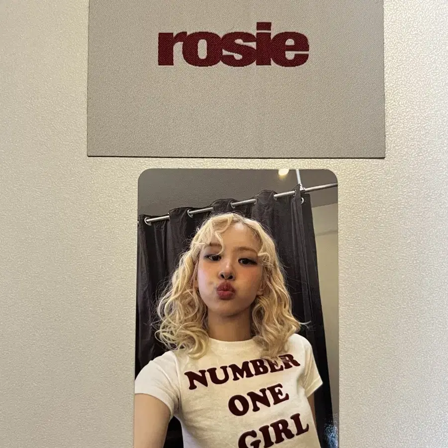 rosie rakuten 로제 포카 새상품(반택포)