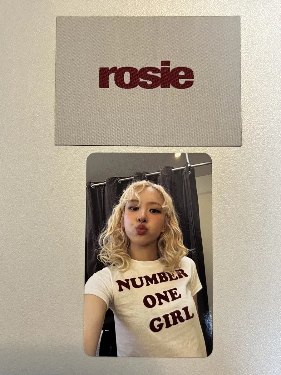 rosie rakuten 로제 포카 새상품(반택포)