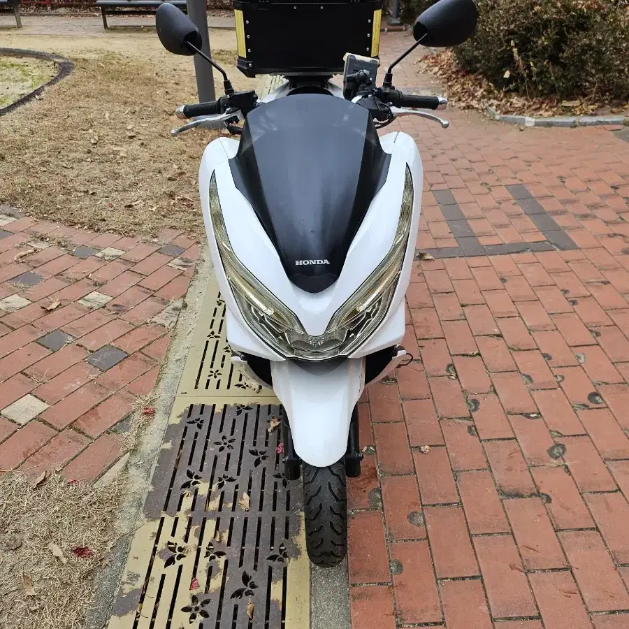 20년식pcx125 판매합니다