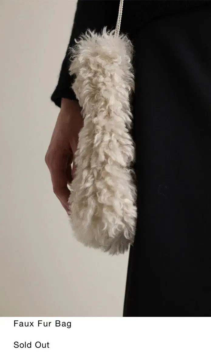 vartist faux fur bag