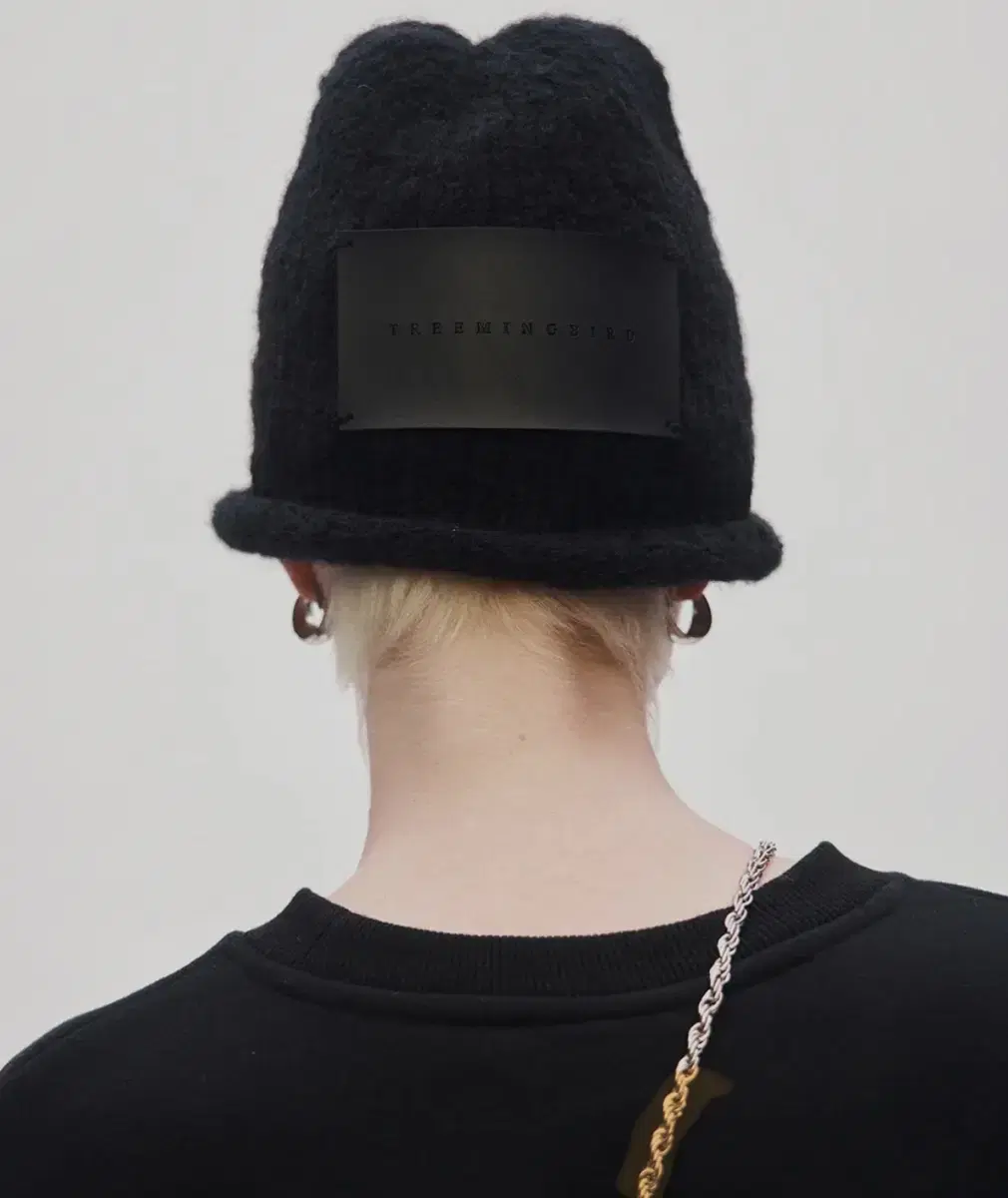 트리밍버드 Rolled-up Leather Patch Beanie 비니