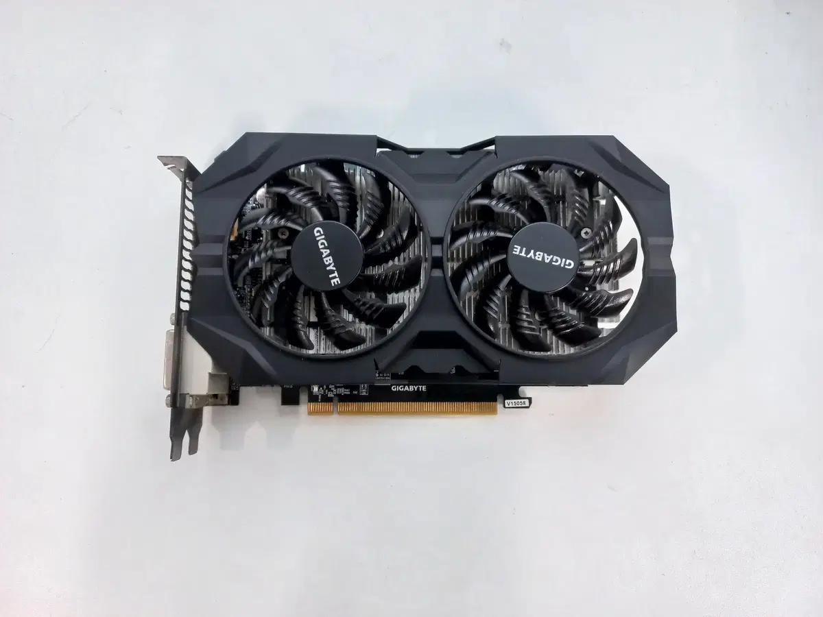 GIGABYTE 지포스 GTX950 UD2 OC D5 2GB 윈드포스