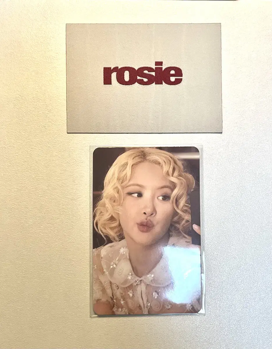 로제 더현대 rosie 팝업 포카 미개봉 새상품