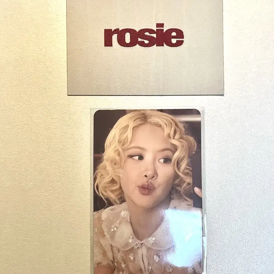 로제 더현대 rosie 팝업 포카 미개봉 새상품