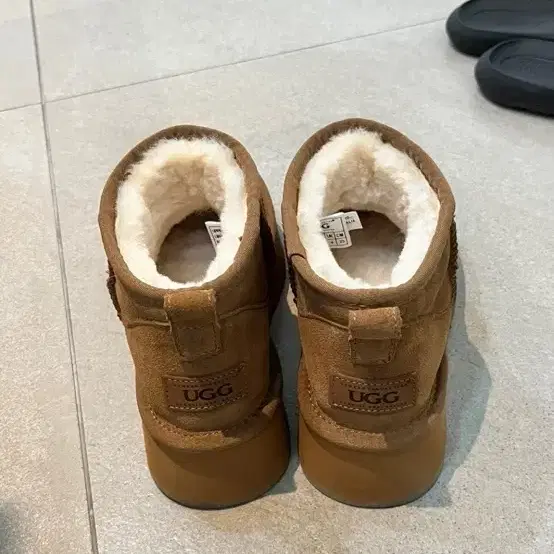 ugg 플랫폼 어그