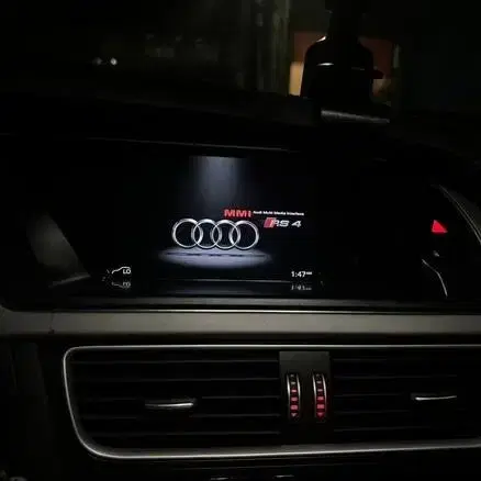 아우디 a4 tfsi b8.5 4륜콰트로 묻따 보냅니다