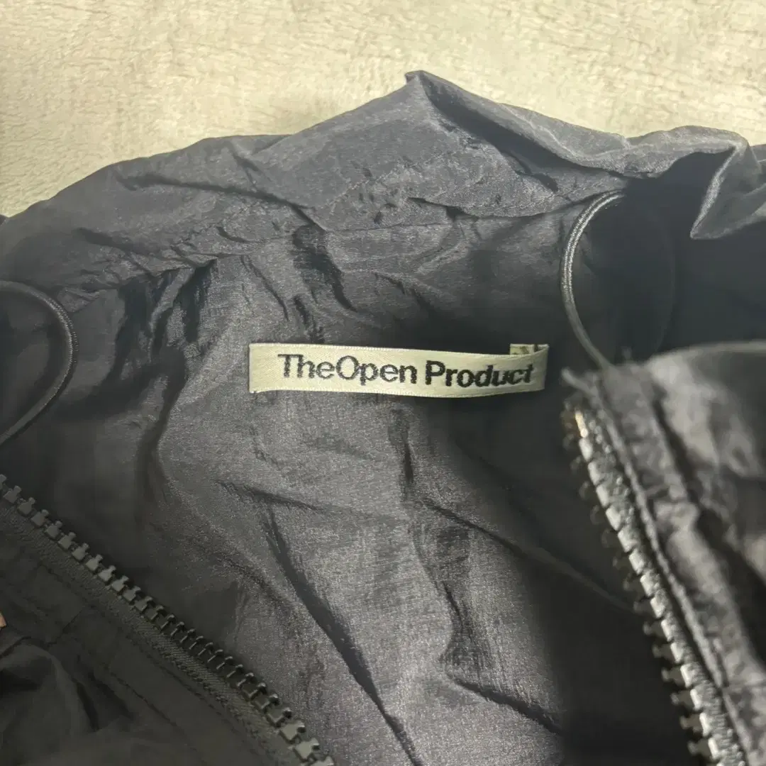 더 오픈 프로덕트 바람막이 the open product