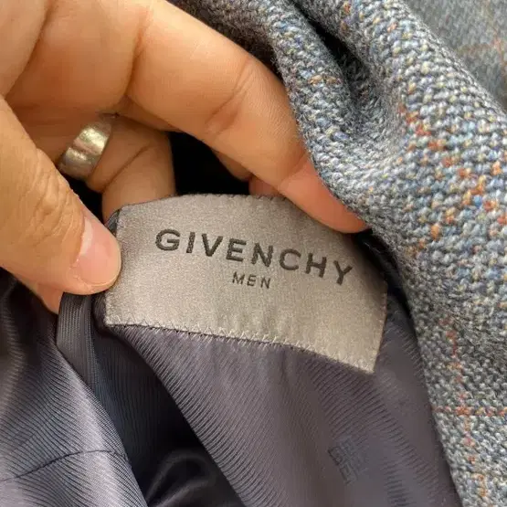 지방시 체크 투버튼 블레이져 Givenchy