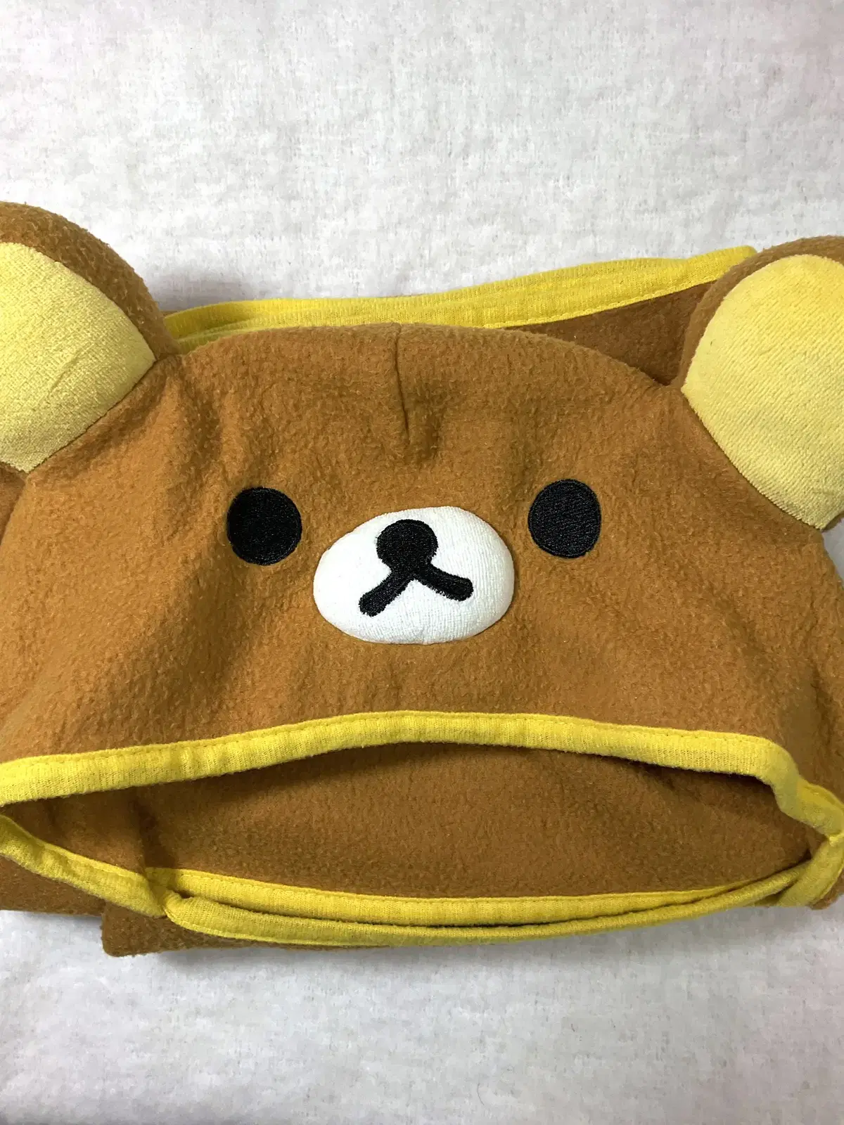 Price Reduction) Rilakkuma Poncho Button Blanket