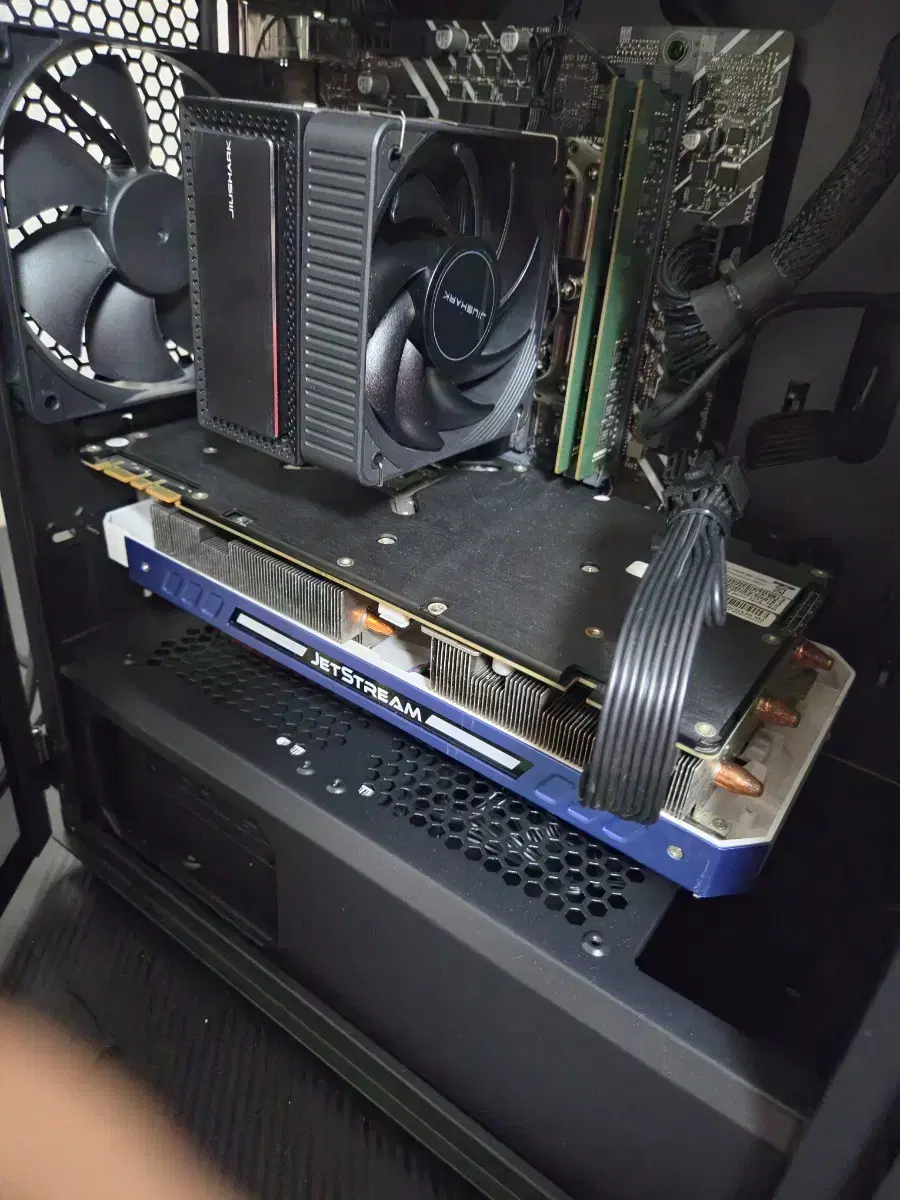 gtx1070 8g 제트스트림