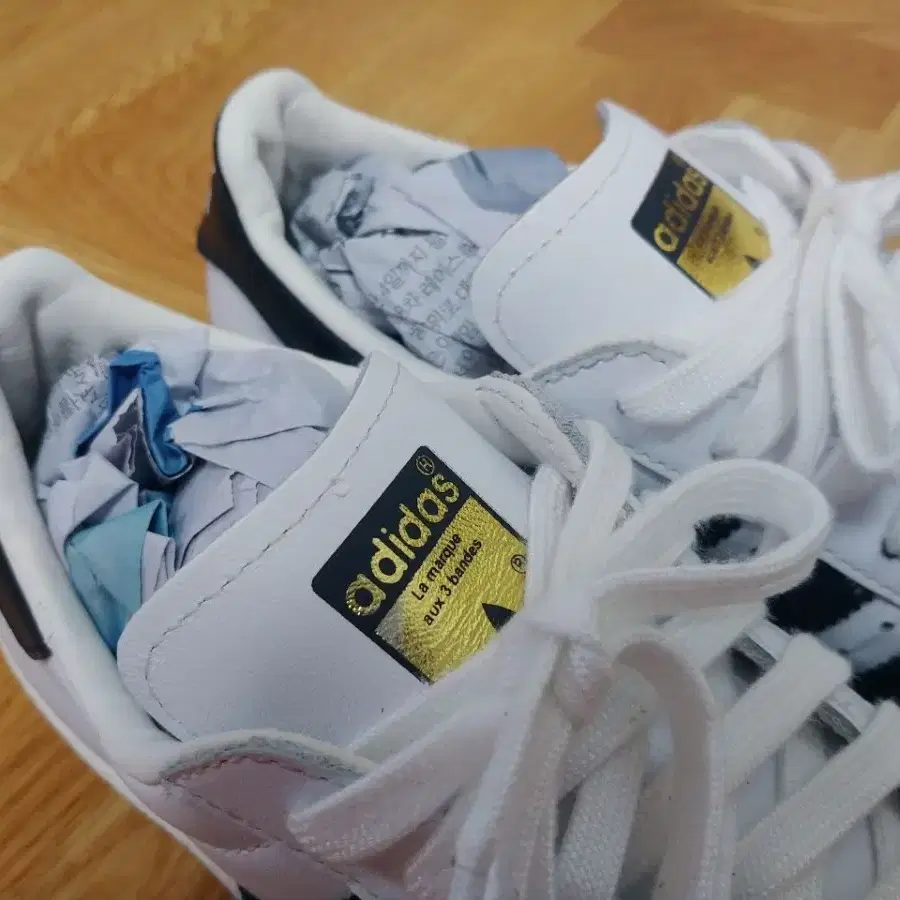 240 ) ADIDAS (아디다스) 여성 슈퍼스타 80s 운동화