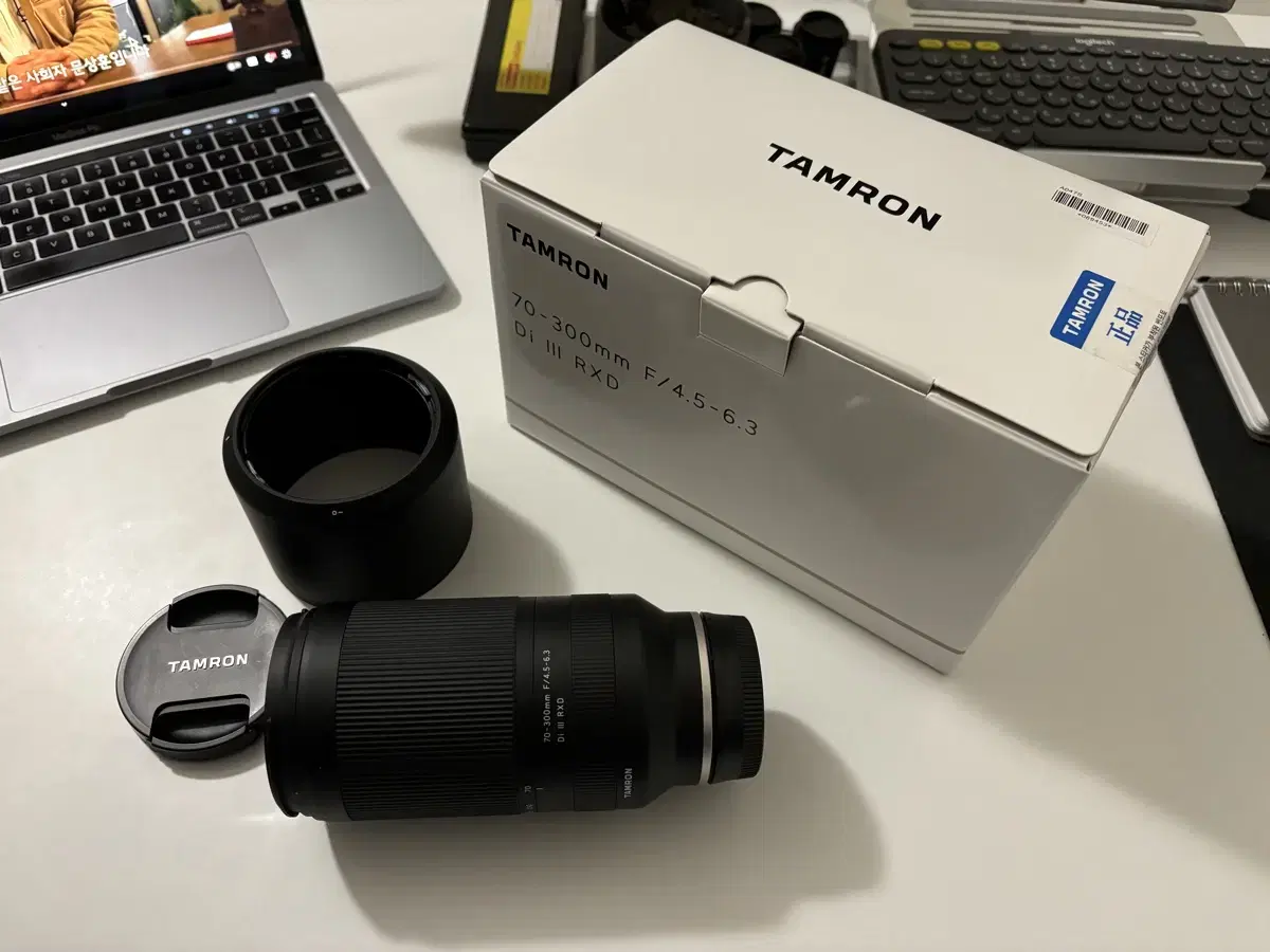 탐론 70-300mm F4.5-6.3 Di III RXD 소니E마운트