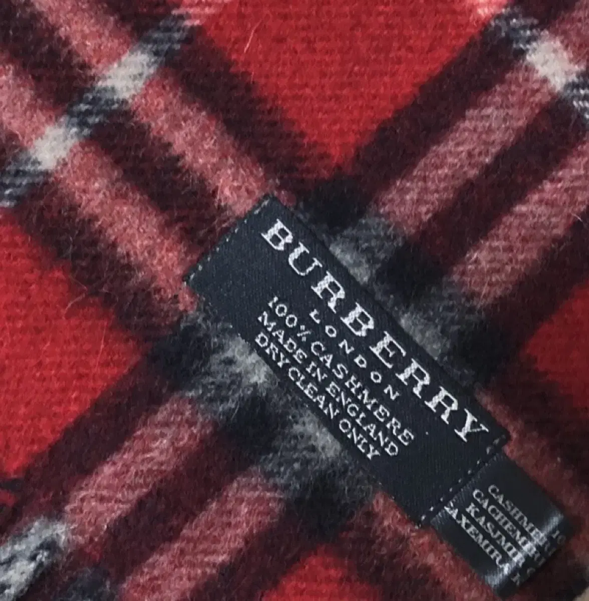 BURBERRY 버버리 캐시미어 머플러(랑방.더캐시미어.르베이지.산드로)