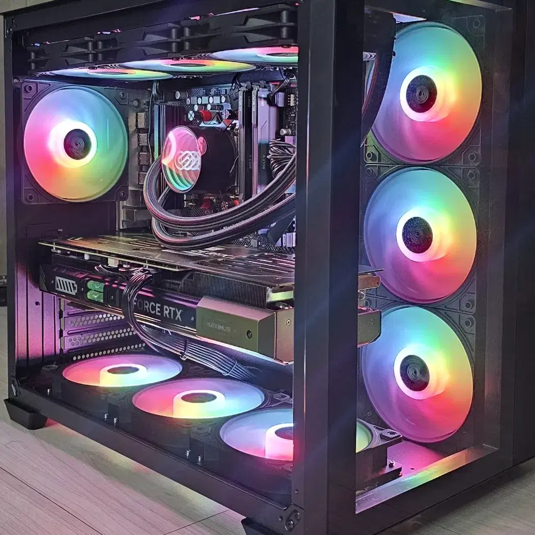 7800X3D RTX4080 컴퓨터 싸게팝니다.