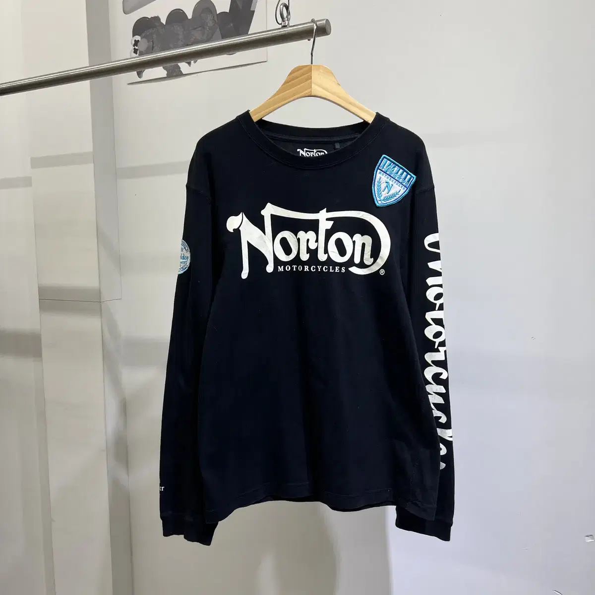 NORTON 프린팅 롱슬리브