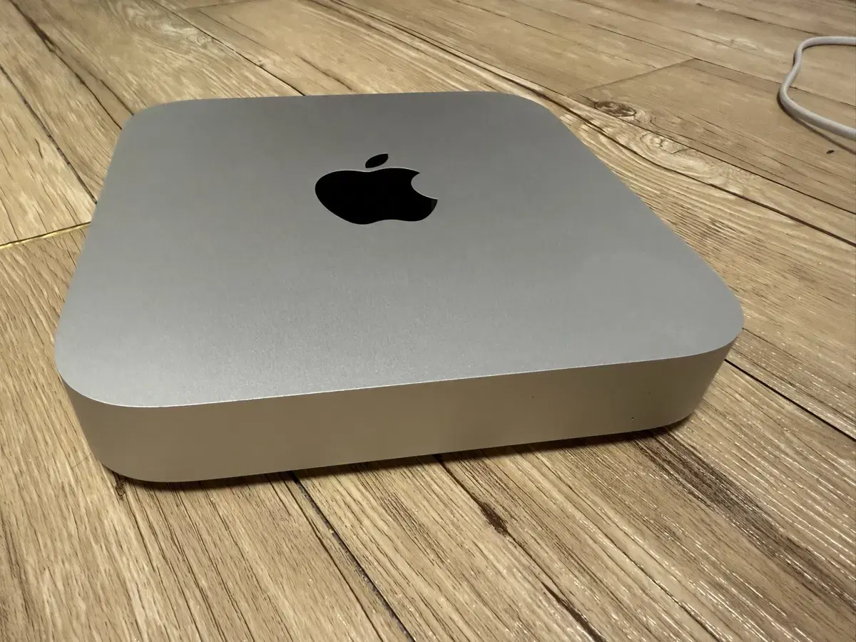 M2 mac mini pro, 32gb, 512gb SSD