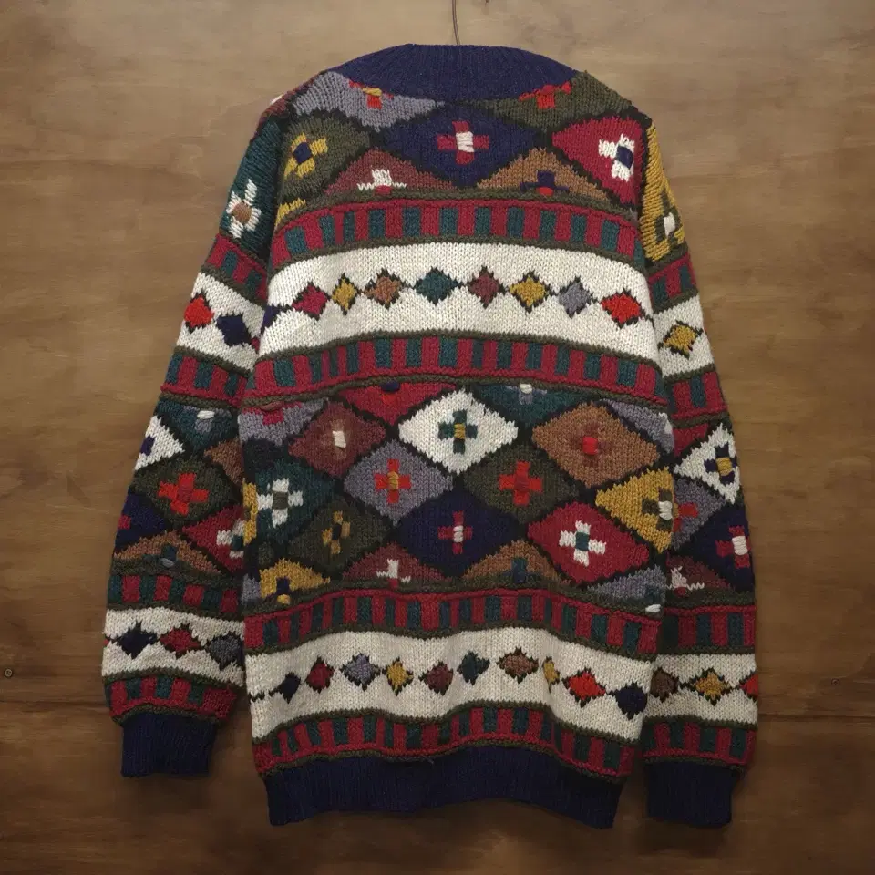 80-90s southwestern moc neck sweater