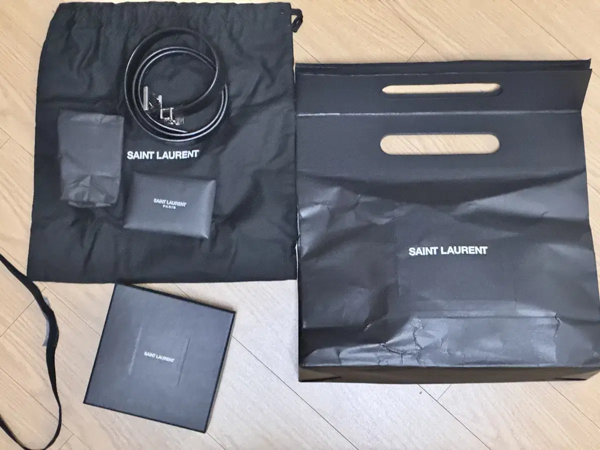 [Saint Laurent] 생로랑 은장 모노그램 벨트 25mm 80