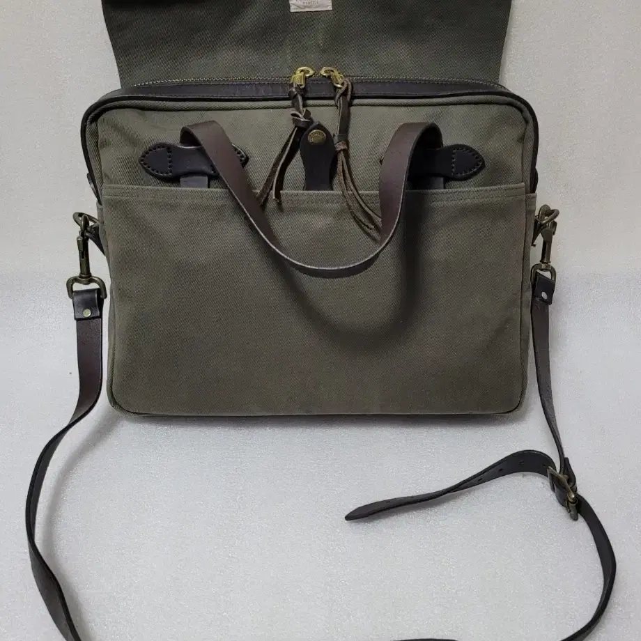 필슨 FILSON 256 Original briefcase OG 오터그린