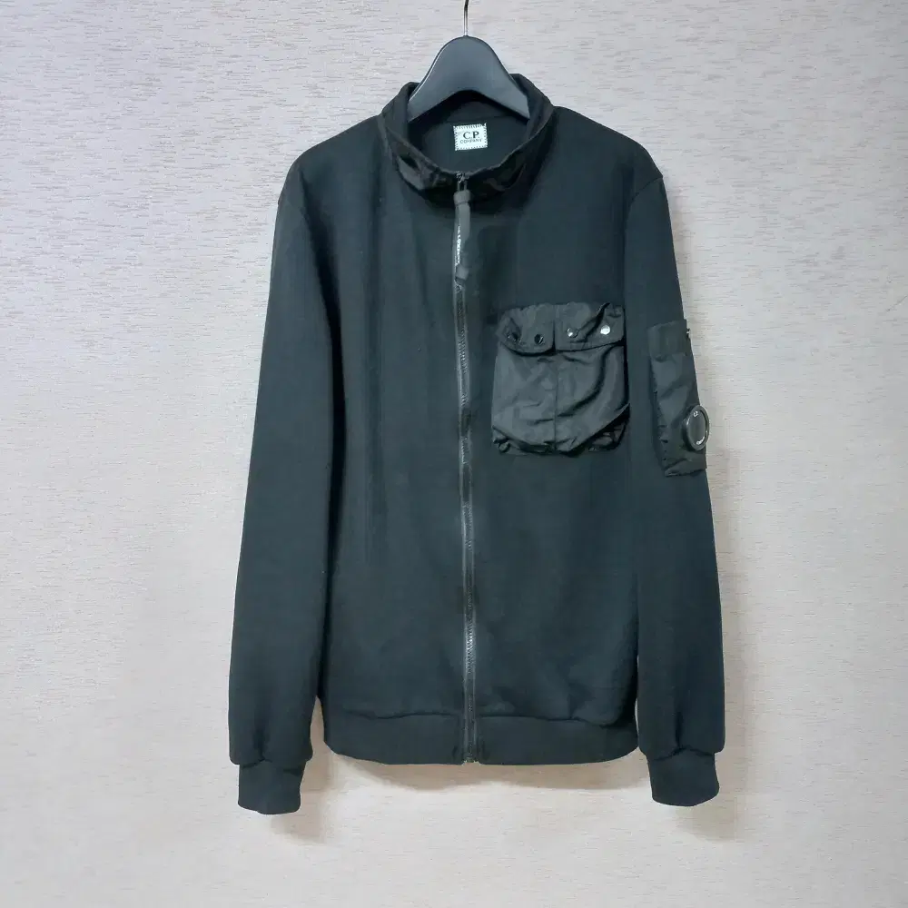 12-9/C.PCompany Black Zip Jacket Men'sM