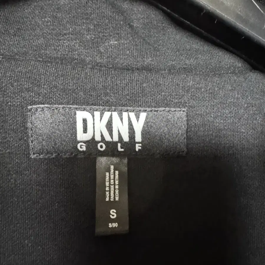 DKNY골프 방풍 후드집업