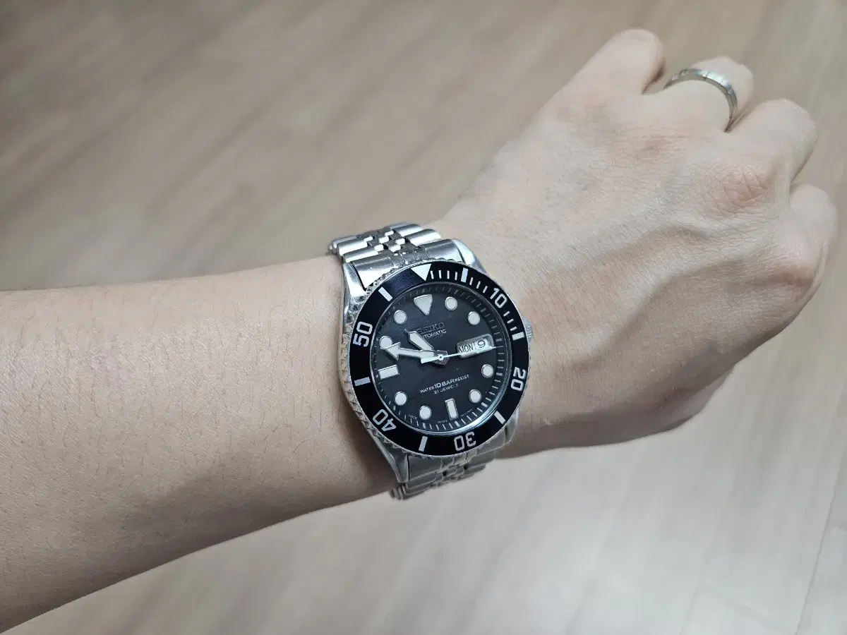 세이코 다이버 시계 skx031 검판