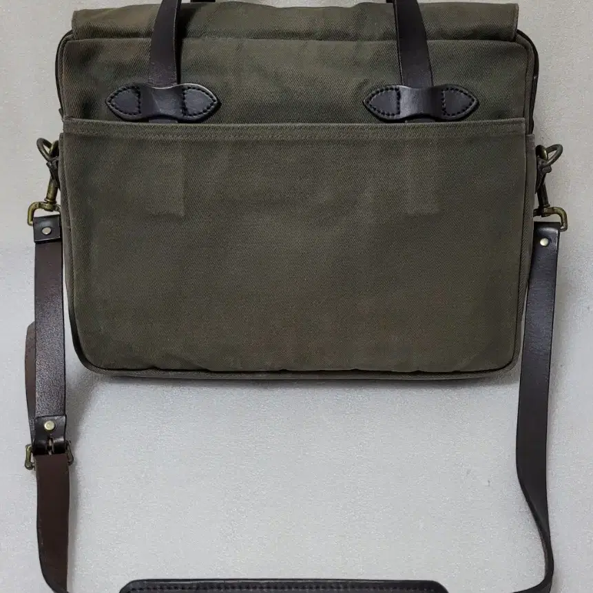 필슨 FILSON 256 Original briefcase OG 오터그린