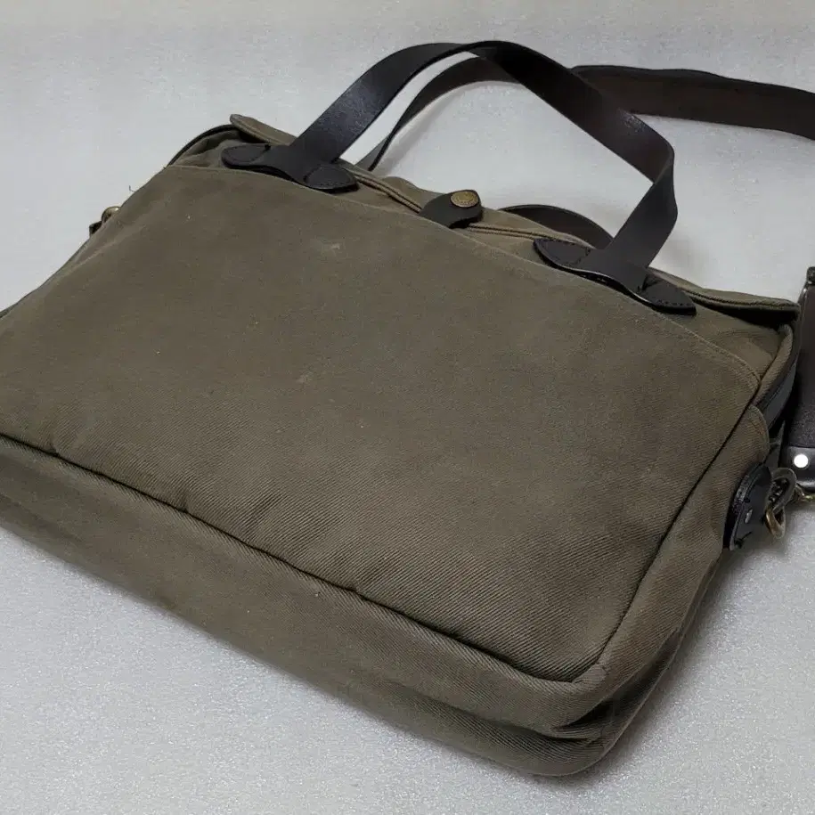 필슨 FILSON 256 Original briefcase OG 오터그린